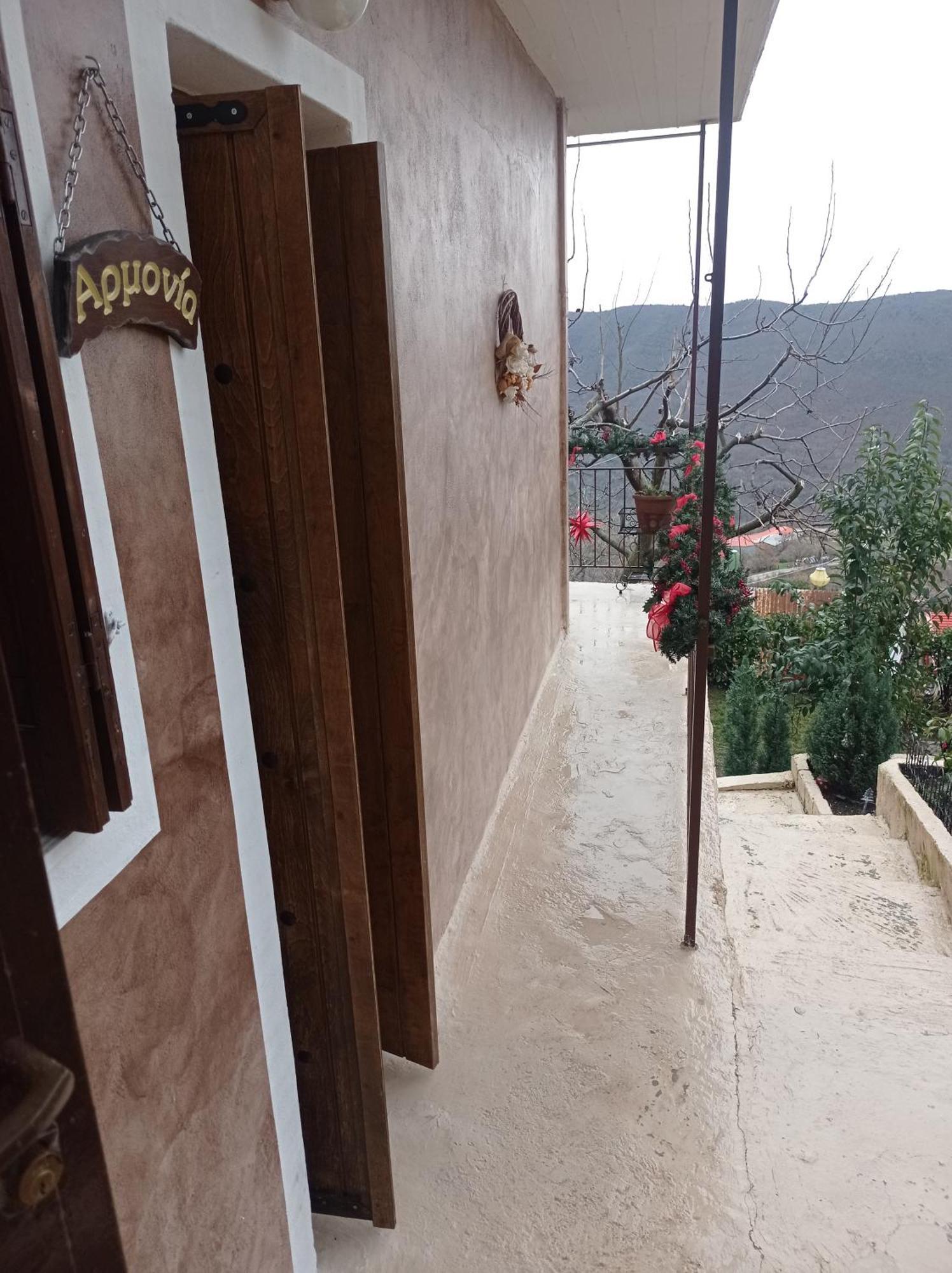 Άγρια Λούλουδα Κατοικία Αρμονία Timfristos Buitenkant foto